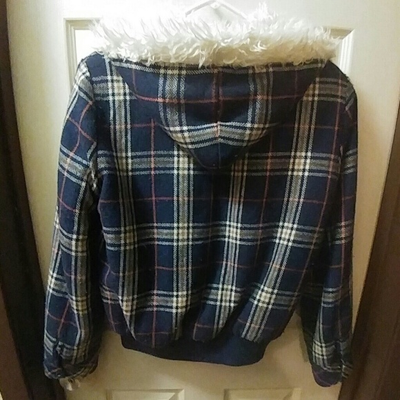 Juicy Couture Winter Jacket - Picture 4 of 4